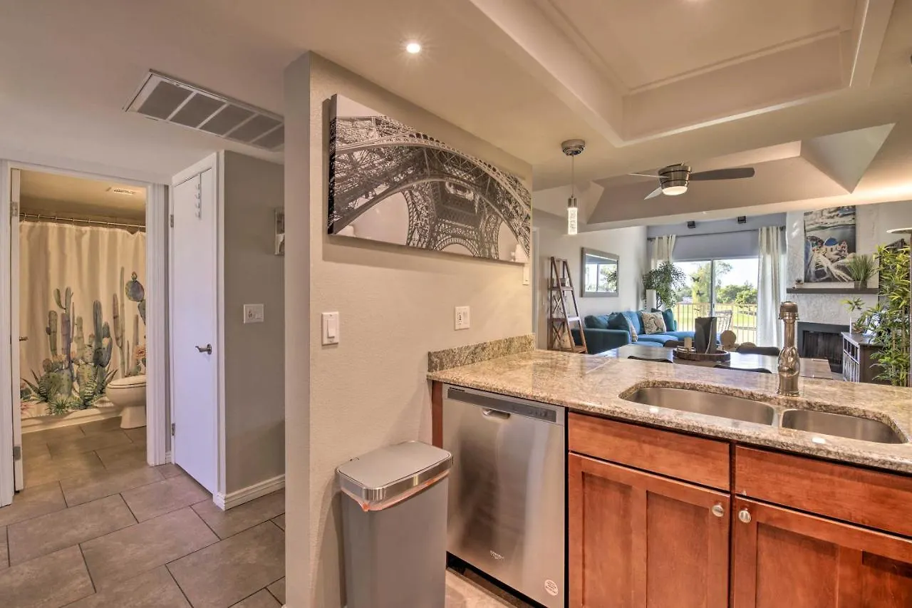 Scottsdale Condo With Golf Course And Mountain Views!