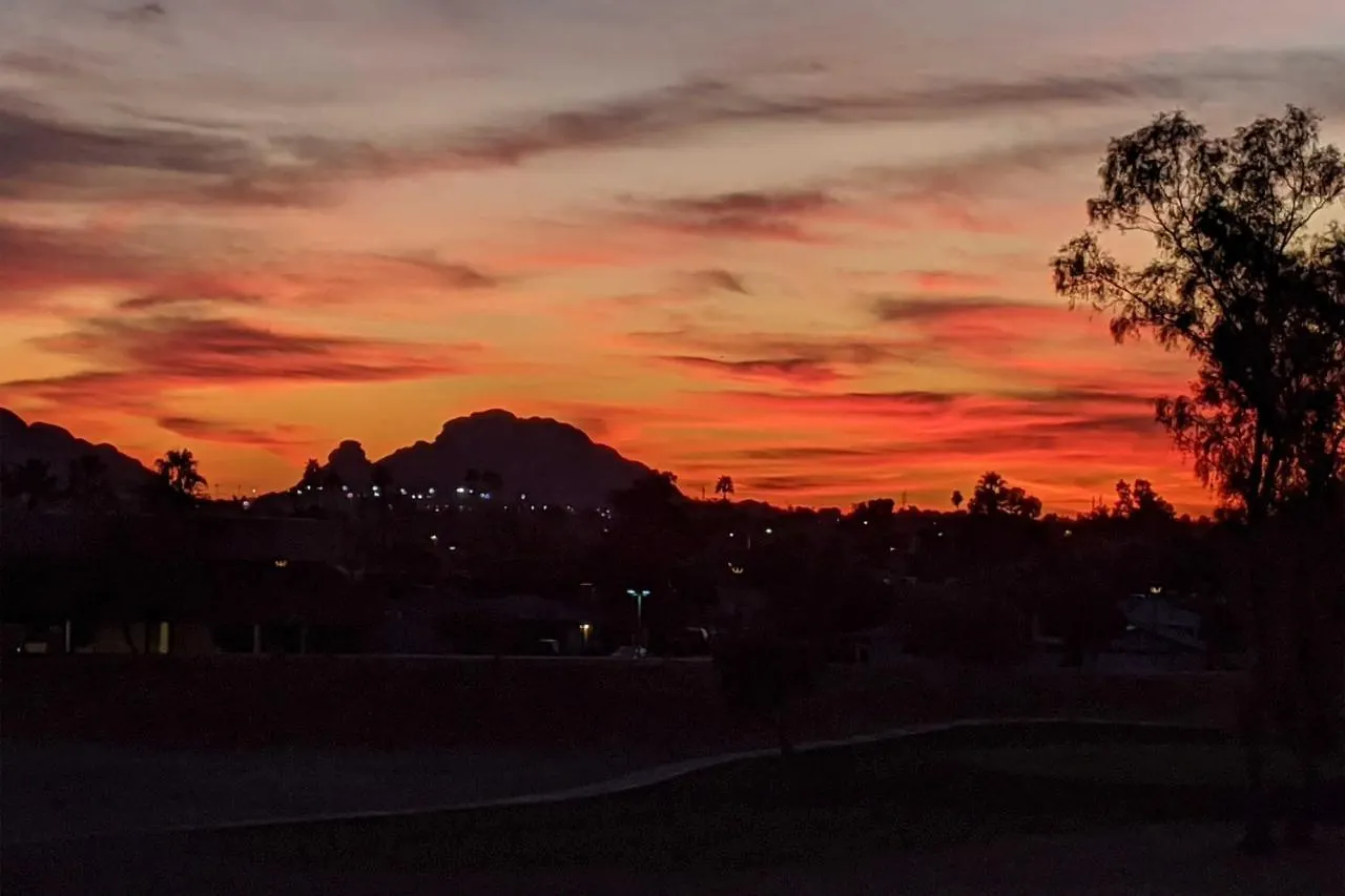 Scottsdale Condo With Golf Course And Mountain Views! Apartament